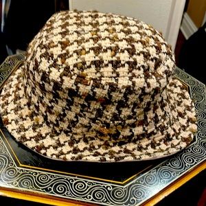 Sandro plaid reversible bucket hat